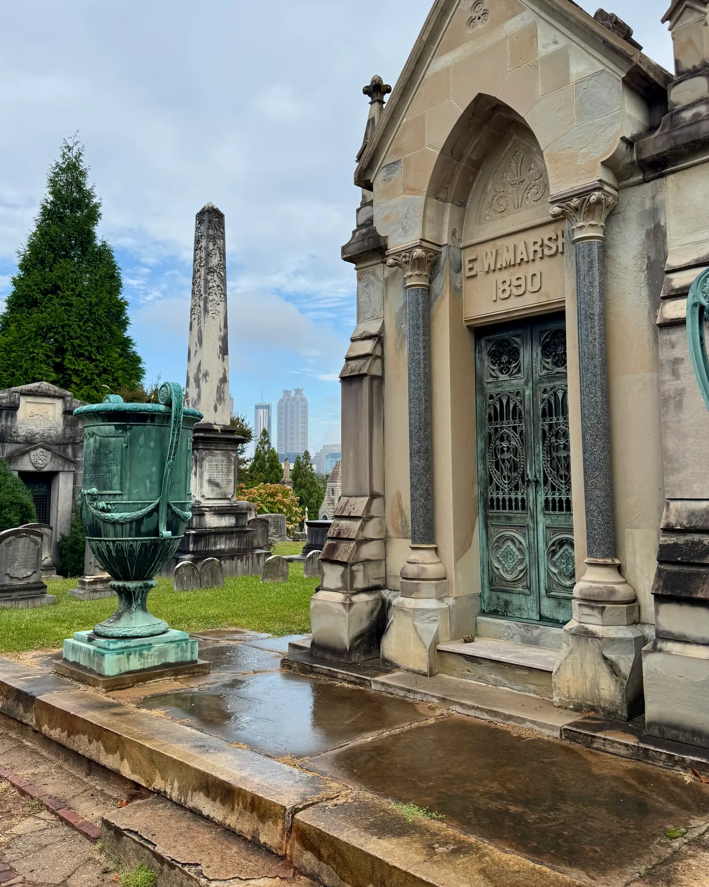 A view of Downtown Atlanta from Oakland cemetery