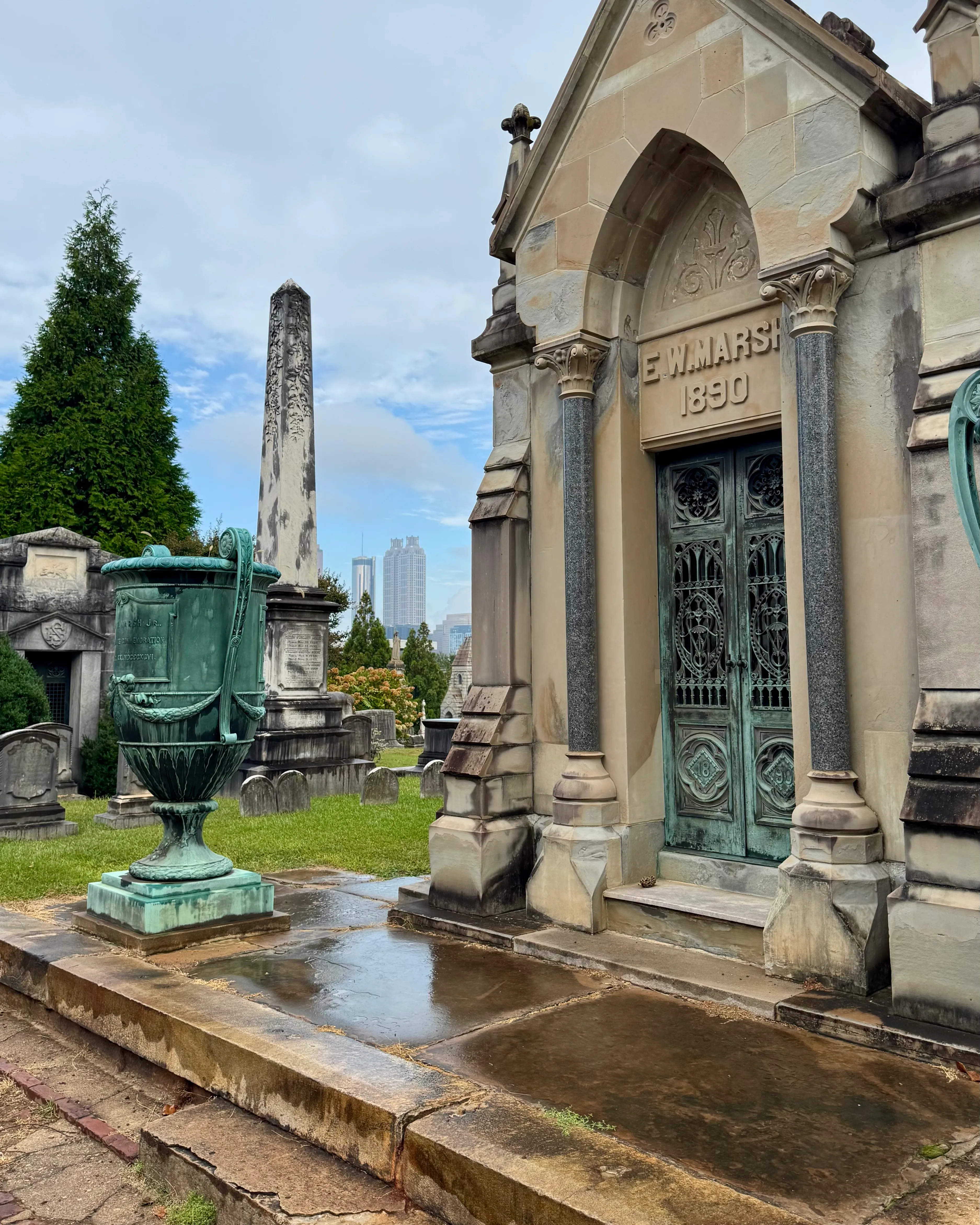 A view of Downtown Atlanta from Oakland cemetery